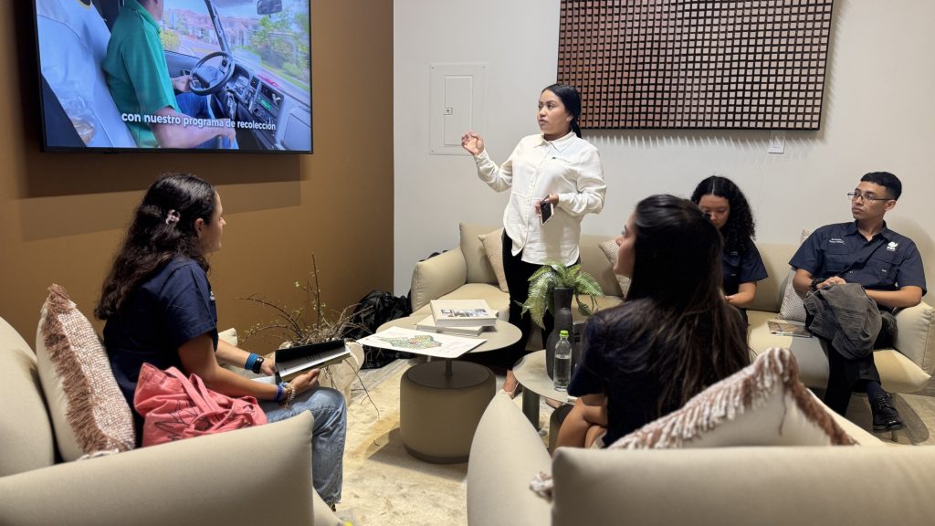 EcológicaPTY presenta su programa de recolección en el Panama Circular Experience